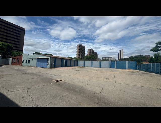 2,002M² WAREHOUSE TO LET IN PRETORIA WEST